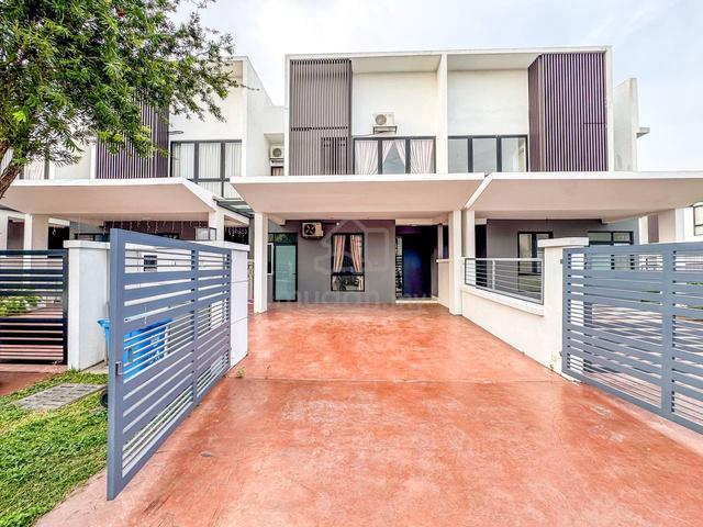 For Rent: Double Storey Dahlia Clover U12 Cahaya Alam, Shah Alam 1
