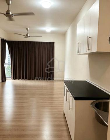 Nova Saujana 1