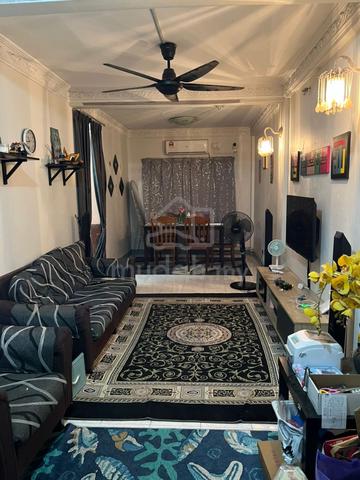 Flat PKNS Seksyen 7 Shah Alam 1