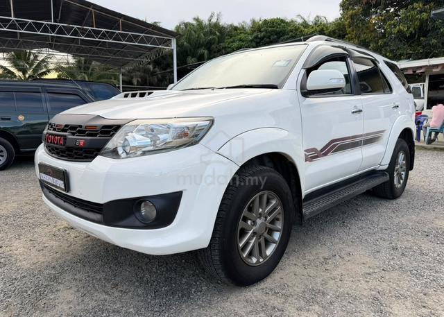 2014 Toyota FORTUNER 2.5 G (A) BLACK EDITION - 3