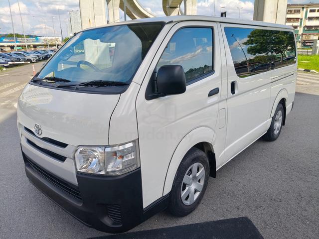 2018 Toyota HIACE 2.5 (M) window Van - 3