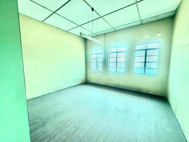 Tan Sri Teh Ewe Lim georgetown jelutong 2 storey landed house for sale 1