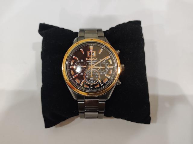 Carousel Image
