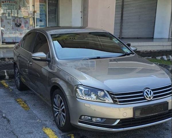 2012 Volkswagen PASSAT 1.8 TSI (CKD) (A) - 1