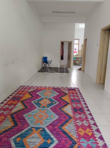 Teres Setingkat Taman Puteri Untuk Disewa 2