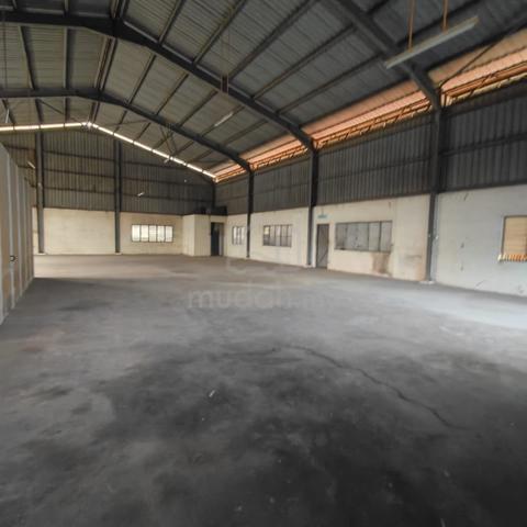 Huge land 1 storey Detached factory Taman IKS Malim Jaya, bt berendam 1