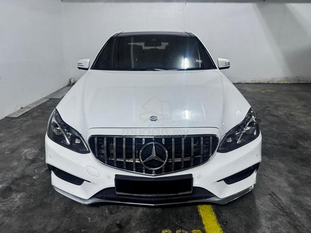 .2015 Mercedes Benz E300 BLUETEC HYBRID CKD 2.1AMG - 2
