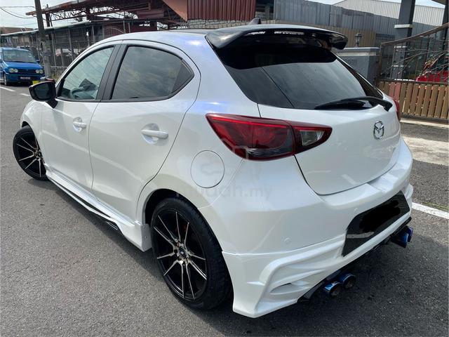 2015 Mazda 2 SKYACTIV SPORT HATCHBACK (A) SPORTRIM - 4