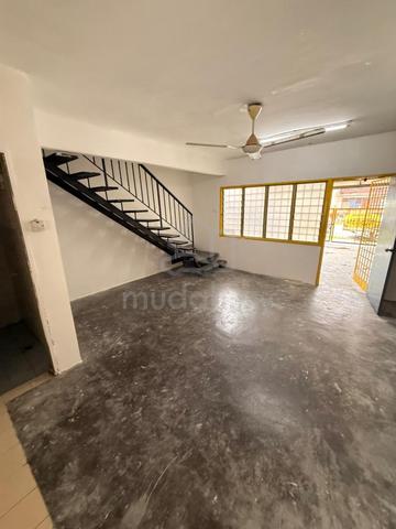 FOR SALE 2sty CHEAP at Matang Jaya 1