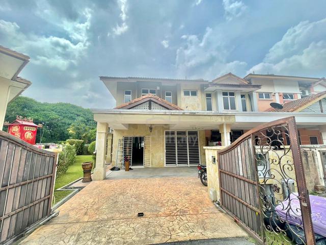 FREEHOLD END LOT WTH LAND Double Storey Tiara Putra Bukit Rahman Putra 1