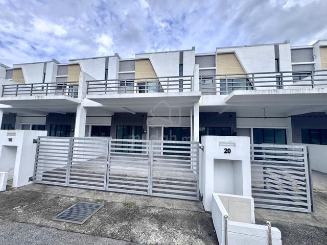 Teres 2 Tingkat Perumahan Jaya Gading, Kuantan 1