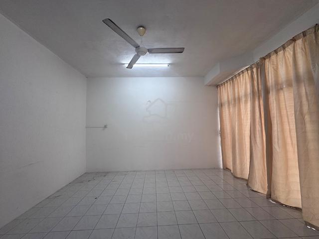 Taman Sinar intan - 2 Storey Terrace 1