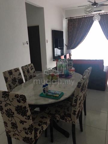 Sky Gardens Residences 3