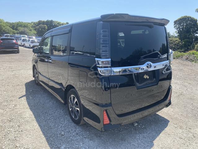 2021 Toyota VOXY 2.0 ZS KIRAMEKI III (A) TTV023 - 4