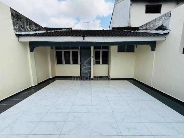 Taman Pasir Putih 4