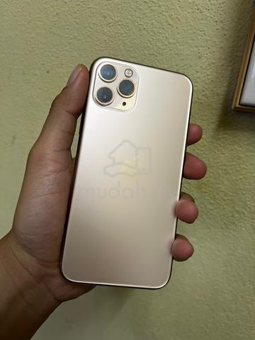 Iphone 11 Pro 256GB - photo 2 of 6