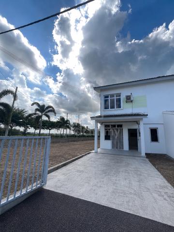 Taman pulai hijauan corner lot nearby Tuas full loan 1