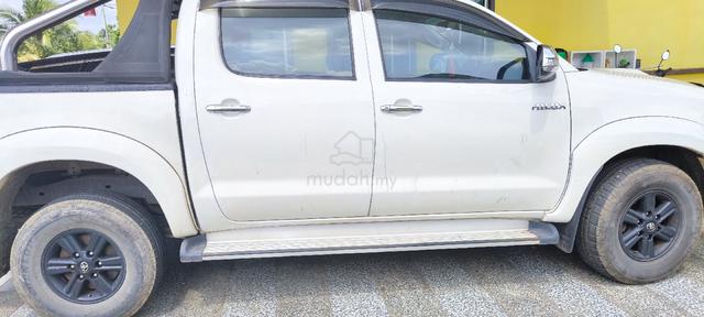2015 Toyota HILUX 2.5 G TRD SPORTIVO (A) - 3