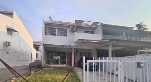 ttdi persiaran zaaba petaling jaya double storey endlot terrace sale 1