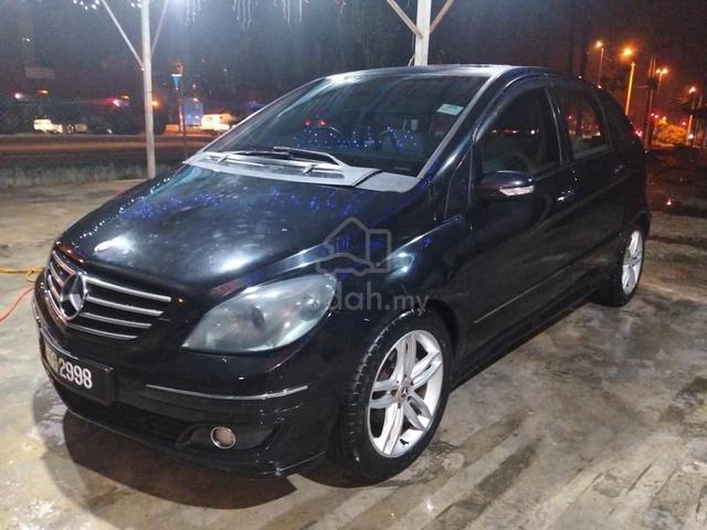 1995 Mercedes Benz 230 2.0 W114 (A) - 1