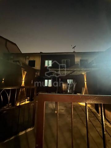 Rumah Teres 2 Tingkat di Taman Cheras Jaya 1