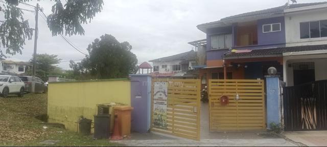 Taman Sungai Besi Indah, Seri Kembangan – House for Sale 1