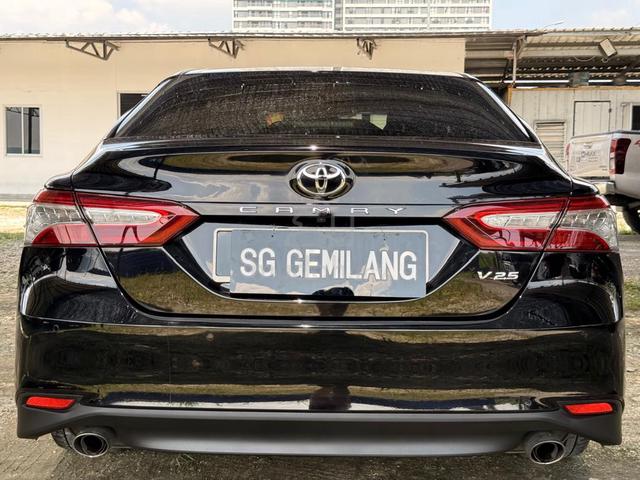 2020 Toyota CAMRY V 2.5L (A) 6SPEED AT - 5