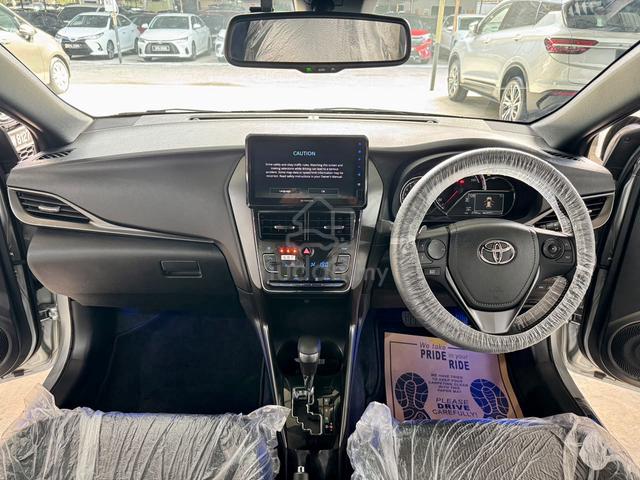 2025 Toyota YARIS 1.5 G / ONLY 2,000KM MILEAGE - 4