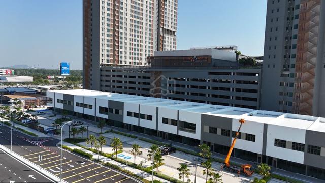 Sinaran Avenue Ground Floor Commercial Shoplot Exclusive Free Wifi ! 1