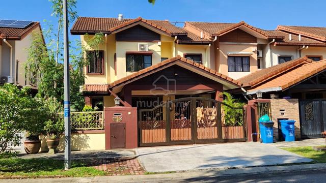 END LOT RENOVATED 2 Storey Terrace Cahaya SPK, Seksyen U9, Shah Alam 1