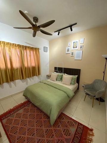 All-Inclusive, Move-In Ready Master Room — Alanis Residence 1