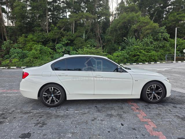 2013 Bmw 320i SPORTS (CKD) 2.0 (A) RED INTERIOR - 4