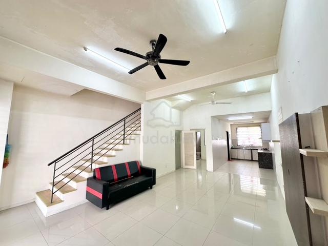 Renovated ❗️Desa 7, Bandar Country Homes, Rawang , House for sale 1