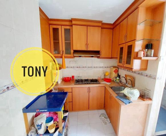 Sri Ivory (Sri Ivori) Apartment 1