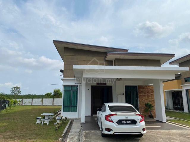 Fully Furnished Bungalow for Rent | Gated & Guarded | Paya Rump 1
