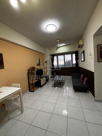 Main Place Residence 1