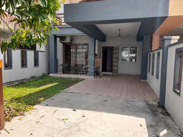 Double Storey Terrace House Taman Tasik Prima, Puchong 5