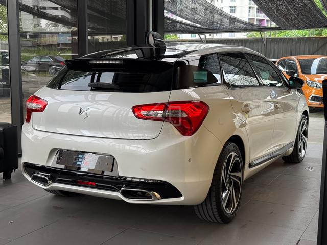 2017/18 Citroen DS5 1.6 MidLife Facelift DS - 2