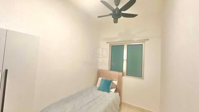 Single Room For rent Metropolitan Square Damansara Perdana Ikea 1Utama 1