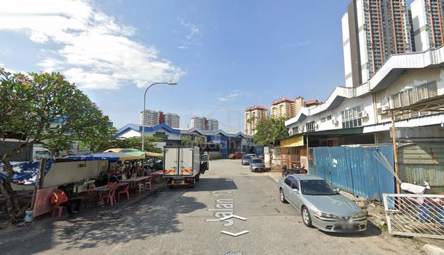 BELOW MARKET PRICE TENANTED 1.5 STOREY FACTORY @ Desa Tun Razak 2 1