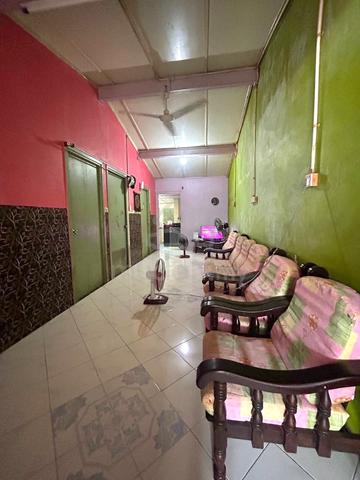 RENOVATED, Terres Setingkat, BANDAR BARU SEMARIANG 1