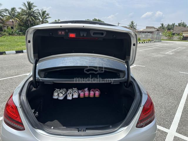 2018 Mercedes Benz C-CLASS 2.0 300 4MATIC (A) - 4