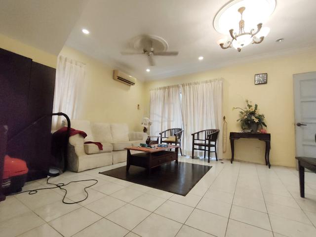 Corner lot 2 tingkat, Saujana Utama 1, Sungai Buloh 1