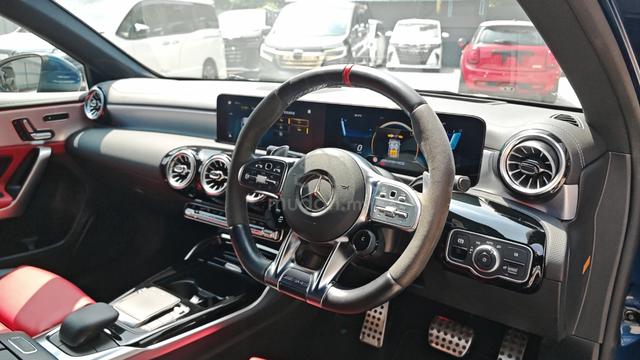 2022 Mercedes Benz A35 2.0 AMG UNREGISTERED Japan - 5