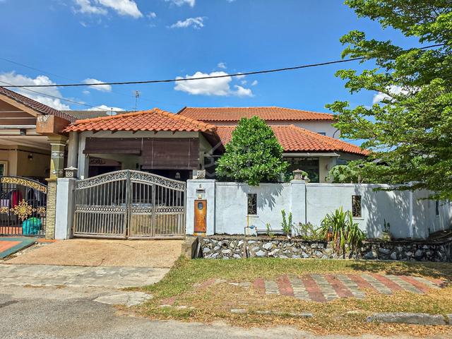 CORNER LOT ‼️ 2 Storey Terrace, Taman Sri Andalas, Klang 1