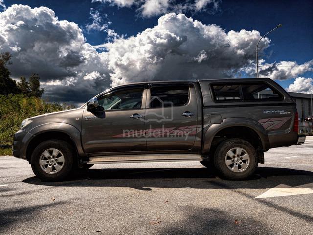 2010 Toyota HILUX 2.5 G FACELIFT DOUBLE CAB (A) - 3