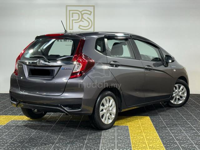 2018 Honda JAZZ 1.5 HYBRID Old Man Owner Warranty - 2