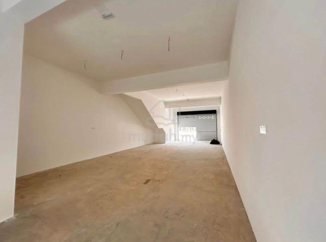 Kangkar Pulai Double Storey Shop Lot For Rent 1