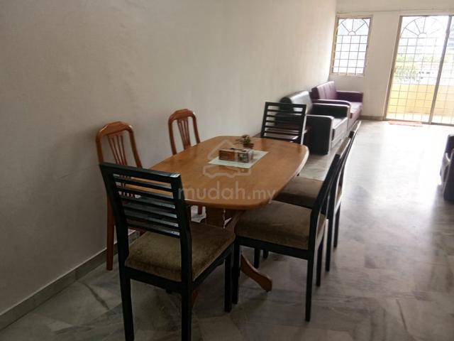 Palm Court Apartment 1