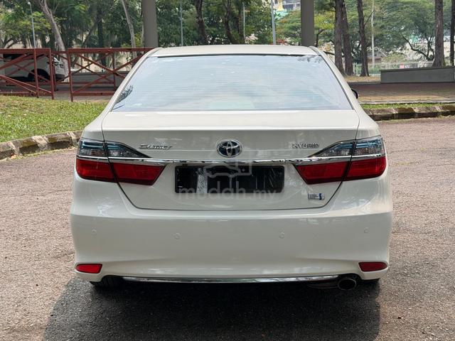2016 Toyota CAMRY 2.5 HYBRID (A) BSM JBL ONE OWNER - 3